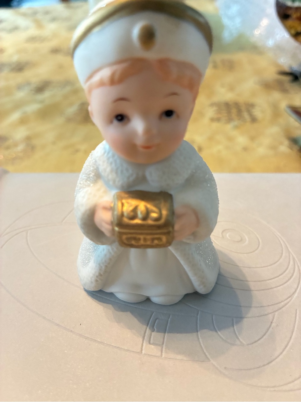 Homco White and Gold Cherub Figurine Decorative Accent 5609